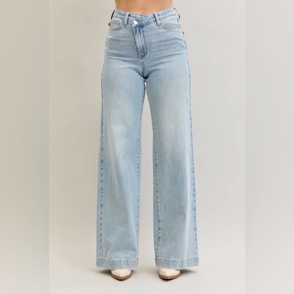 Judy Blue Pants - Judy Blue High Waist Retro Wide Criss-Cross Waistband Mild Destroy Jeans